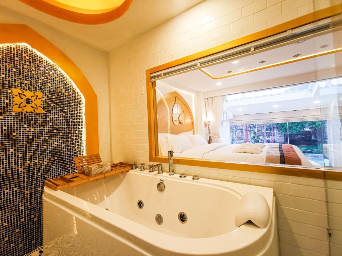 One Dhatu Ayutthaya Premium Homestay Ngoại thất bức ảnh